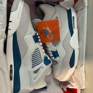 Air Jordan 4 Retro Military Blue (8.5M)